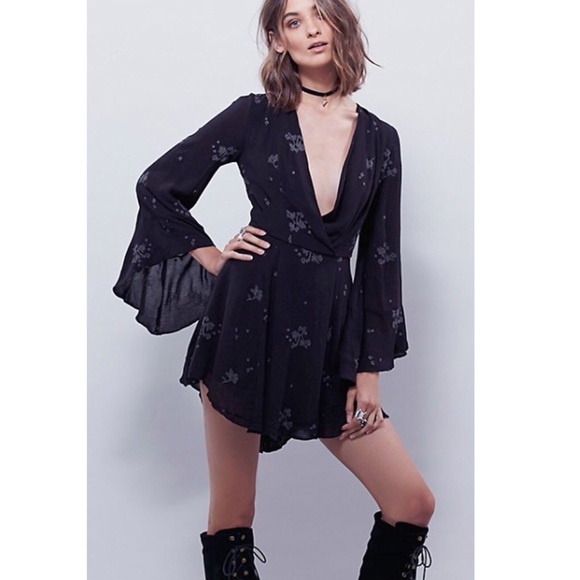 Free People Dresses & Skirts - Free People Jasmine embroidered dress